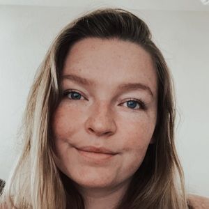 Meet your Posher, Mae